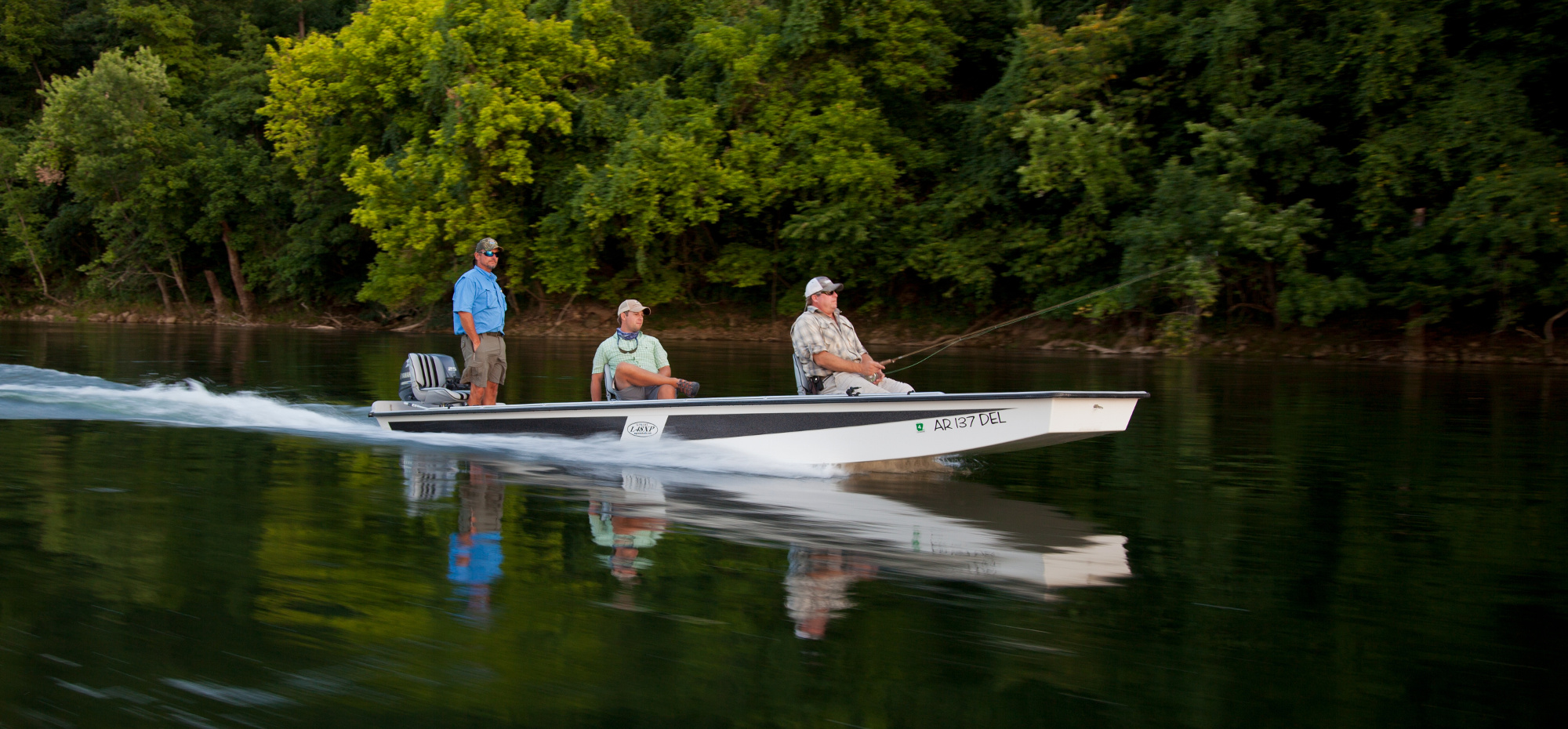 River Boats Supreme Shawnee Boats